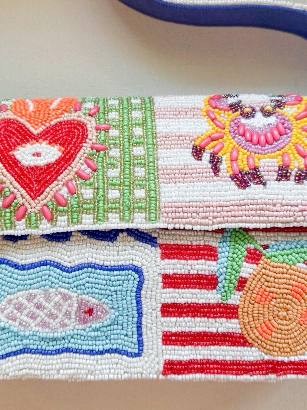 Viral Beaded shoulder Purse - Picture 5 of 6